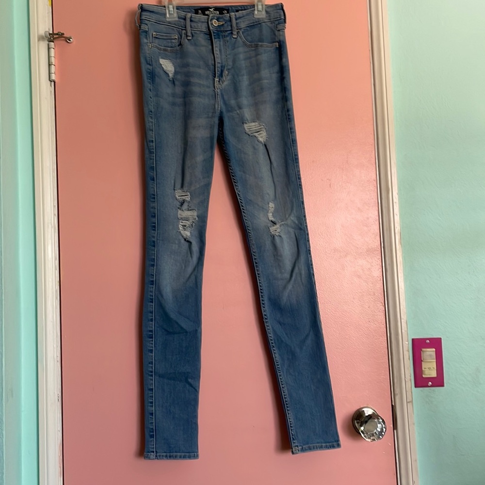 High rise super skinny Hollister classic stretch ripped jeans